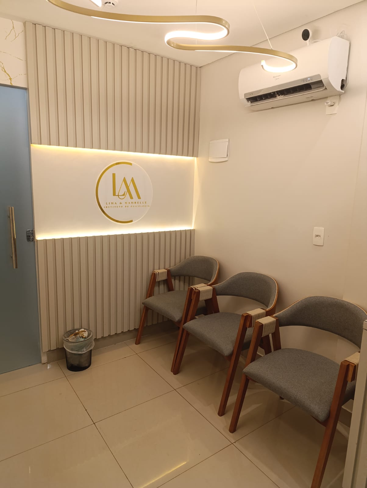 Recepção do Instituto Lima & Mambelle